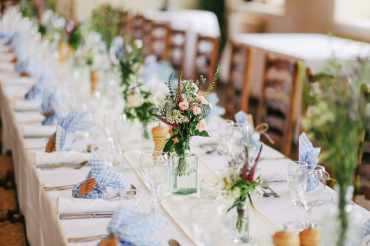 How Many People Should You Invite To Your Wedding?