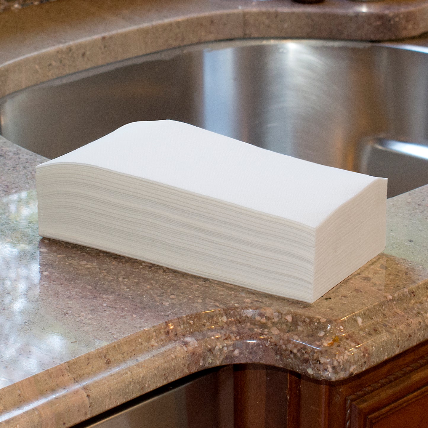 200 pc. White Disposable Linen-Feel Dinner Napkins / Guest towels